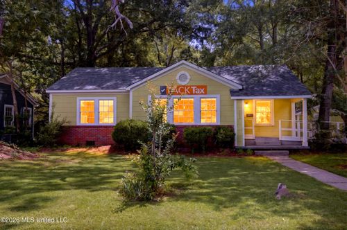 208 S 25th Ave, Hattiesburg, MS, 39401-6037 | Card Image