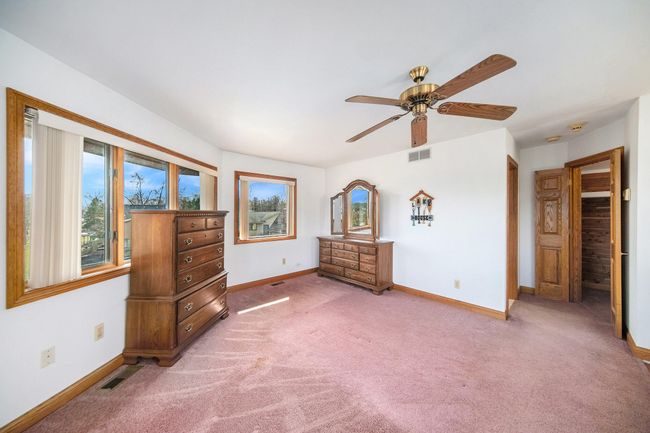 Primary suite (3rd Floor) | Image 13