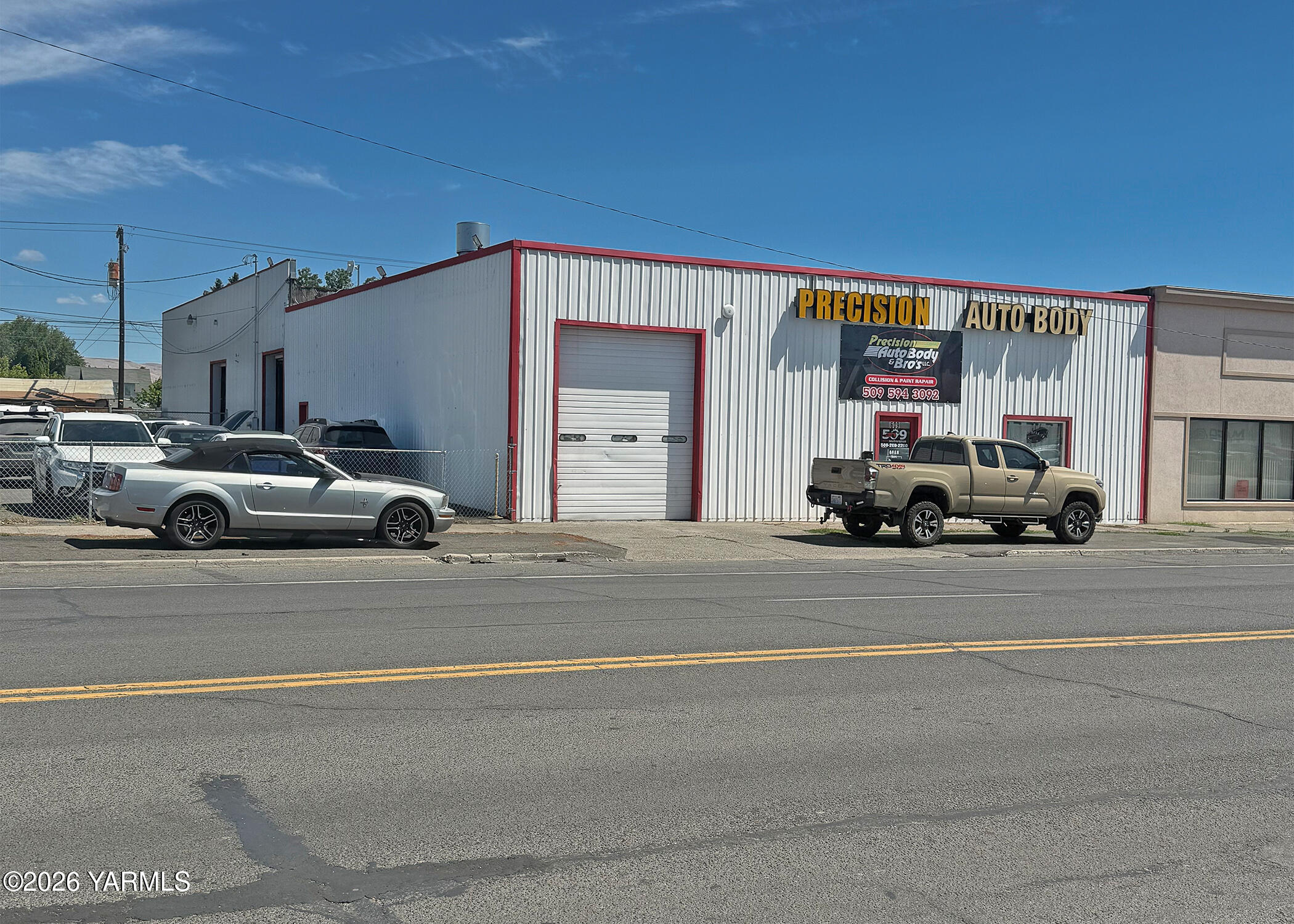 609 S 1St St, Yakima, WA 98901