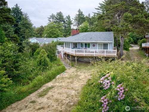21909 Pacific Way, Ocean Park, WA, 98640-3209 | Card Image