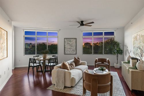502-54 Rainey St, Austin, TX, 78701-4391 | Card Image