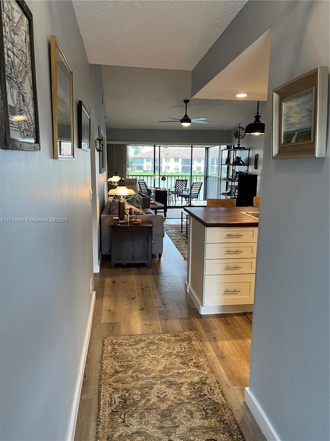 APT-15 - 6001 Se Landing Way, Condo with 2 bedrooms, 2 bathrooms and null parking in Stuart FL | Image 9