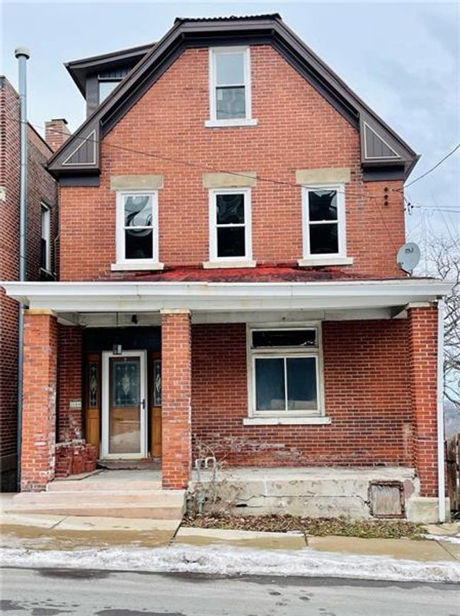 2729 Custer Avenue, Sold in Baldwin Boro Zoocasa