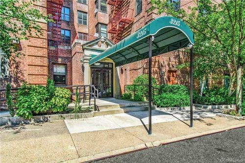 1c-3215 Netherland Ave, Bronx, NY, 10463-3451 | Card Image