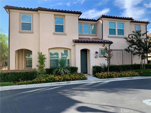 69 Savannah, Lake Forest, CA, 92630-1455 | Card Image