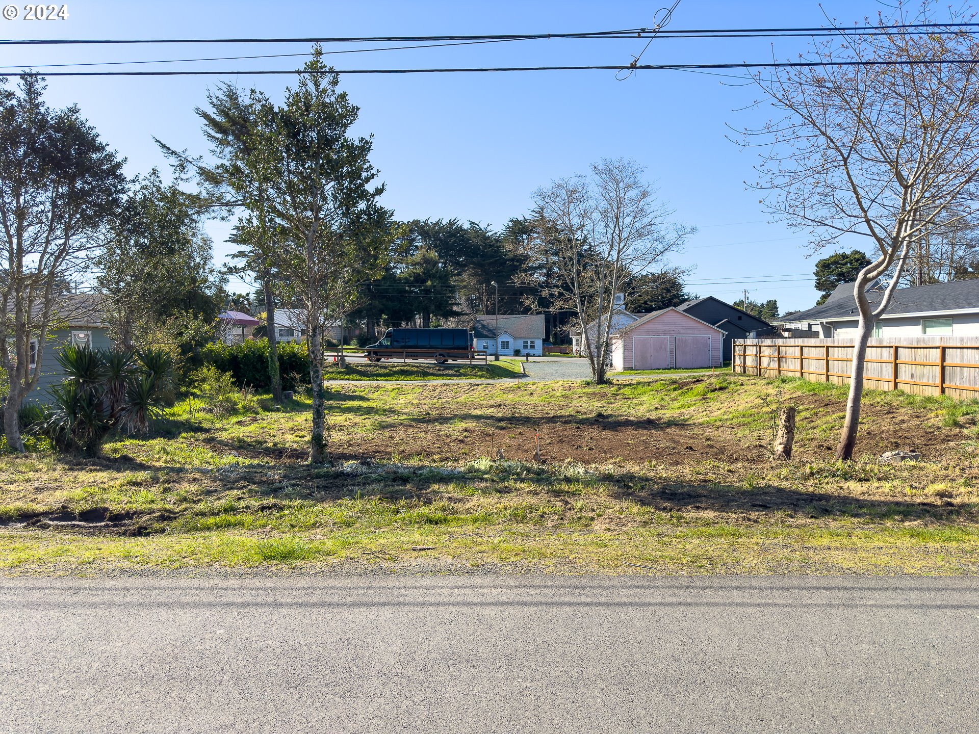 Land in Bandon