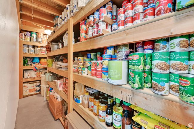 View of pantry | Image 31