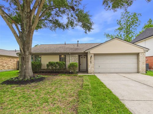 2709 Merrimac Dr, League City, TX, 77573-4817 | Card Image