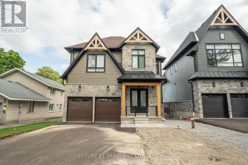 326 Tiny Beaches Rd S, Tiny, ON, L0L2J0 | Card Image