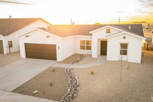 6567 Phoenix St Street, Las Cruces, NM, 88012 | Card Image