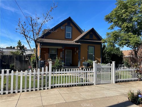 1247 Alta St, Redlands, CA, 92374-3319 | Card Image