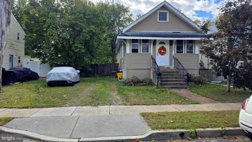 437 Velde Ave, PENNSAUKEN, NJ, 08110-3830 | Card Image