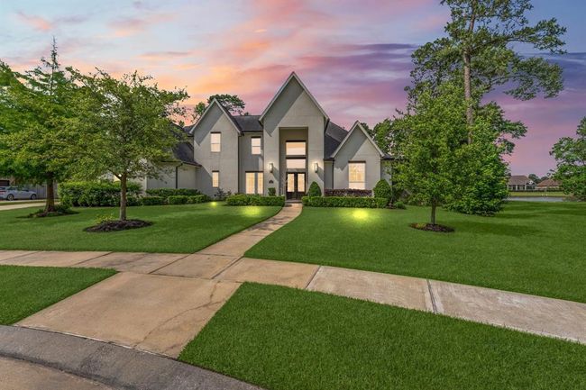 Greenbelt behind and on side of property. | Image 6