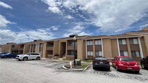 b208-5169 Vineland Rd, ORLANDO, FL, 32811-7633 | Card Image