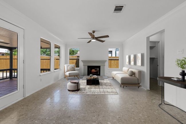 1213 Pathfinder Way, House other with 4 bedrooms, 3 bathrooms and 4 parking in Round Rock TX | Image 5