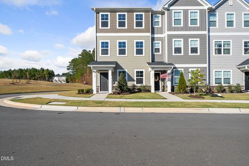 118 Calvander Ln, Apex, NC, 27539-8013 | Card Image