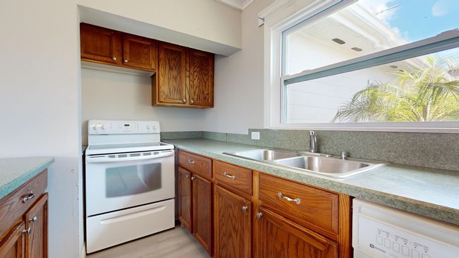 2317 N Cocoa Blvd, Home with 4 bedrooms, 4 bathrooms and 4 parking in Cocoa FL | Image 20