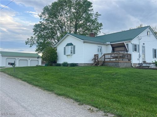 9355 Dozer Ridge Rd, Blue Rock, OH, 43720-9756 | Card Image