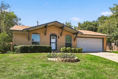 2905 Regal Rd, Denton, TX, 76210-8725 | Card Image