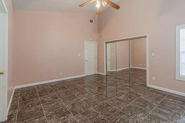 180 Brandon Way, House other with 3 bedrooms, 2 bathrooms and null parking in Poteet TX | Image 38