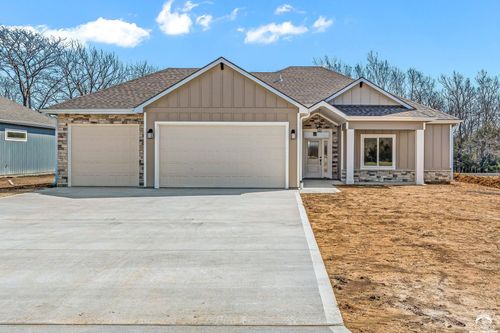 318 Rockers Drive, Baldwin City, KS, 66006 | Card Image