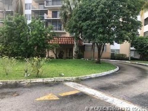 907-4174 Inverrary Dr, Lauderhill, FL, 33319-4559 | Card Image