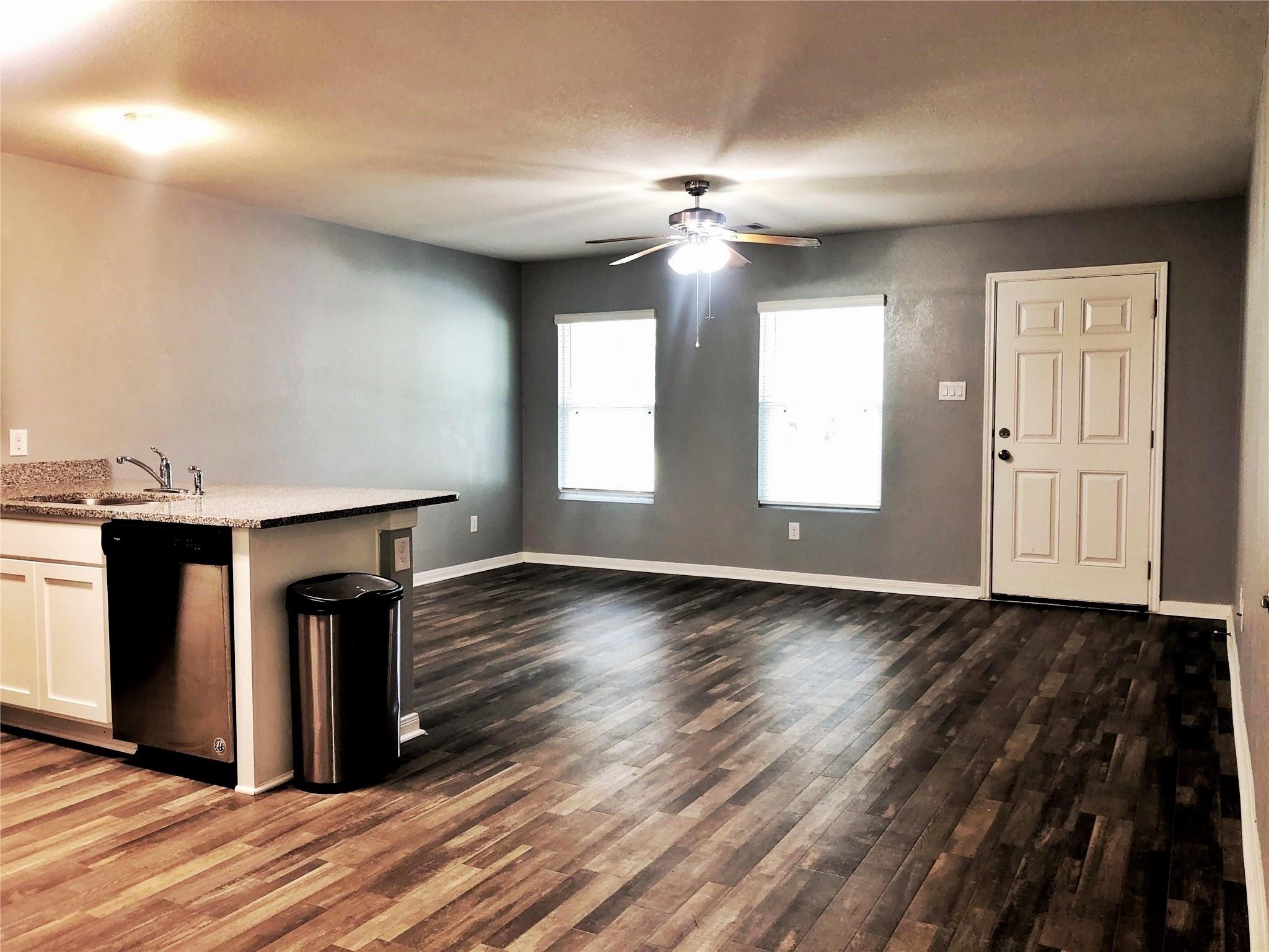 Residential Lease in Livingston 5