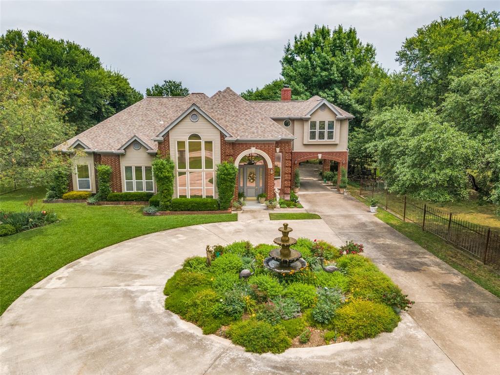 Silver Spring Ln, Fort Worth, TX 76135