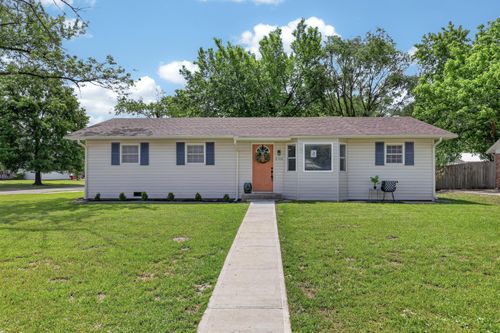 2102 W 12th St, Joplin, MO, 64801-3764 | Card Image