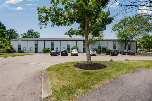f-1014 Galliton Court, Columbus, OH, 43220 | Card Image