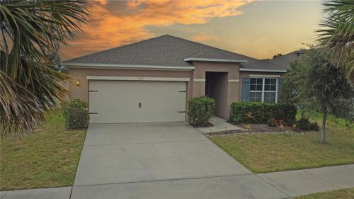 907 Big Bend Ave, ORANGE CITY, FL, 32763-7990 | Card Image