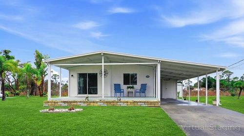 240 Via De Luna, ENGLEWOOD, FL, 34224-5104 | Card Image