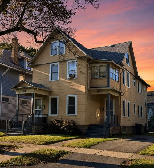40 Flower City Park, Rochester, NY, 14615-3037 | Card Image