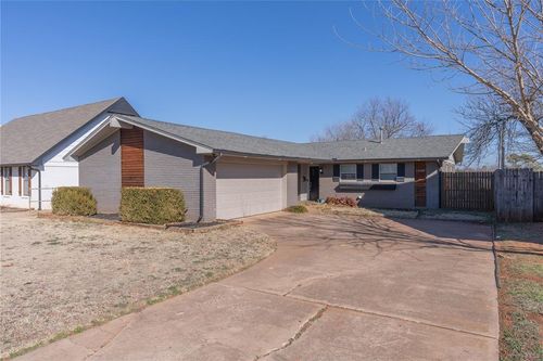 1808 Michael Dr, Edmond, OK, 73013-5918 | Card Image