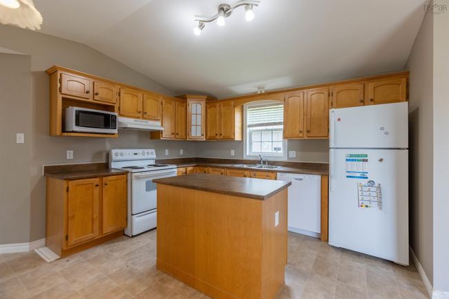 11 Cumberland Loop, House other with 3 bedrooms, 2 bathrooms and 2 parking in Amherst NS | Image 8