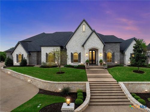 9010 Canyon Trl, Mc Gregor, TX, 76657-4200 | Card Image