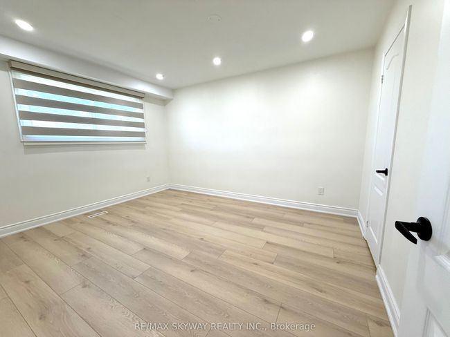 7461 Netherwood Rd, House other with 4 bedrooms, 4 bathrooms and 4 parking in Mississauga ON | Image 23