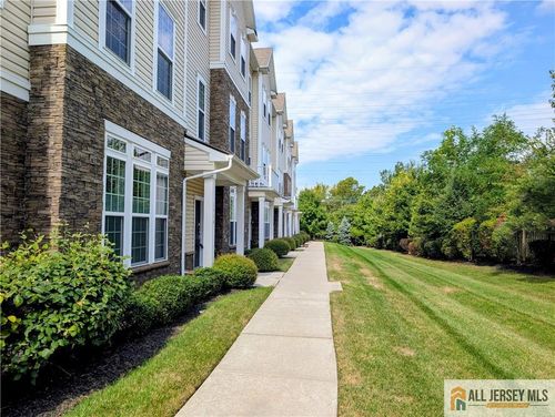 1515 Hudson Cir, Highland Park, NJ, 08904-1873 | Card Image