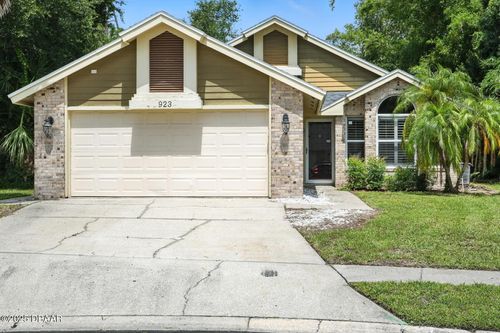 923 Ashmeade Ct, PORT ORANGE, FL, 32127-7944 | Card Image