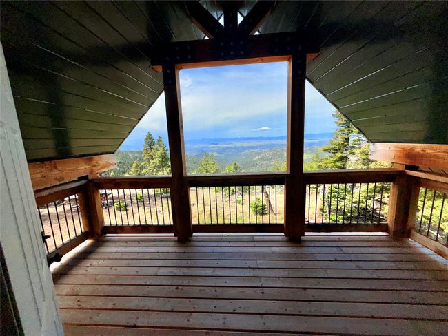House Upper Deck | Image 29