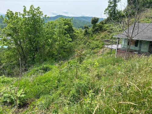 231 Scenic Rd, Raven, VA, 24639 | Card Image