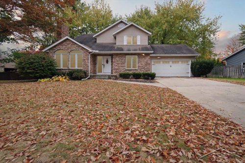 6013 Stonehaven Court, Midland, MI, 48640 | Card Image