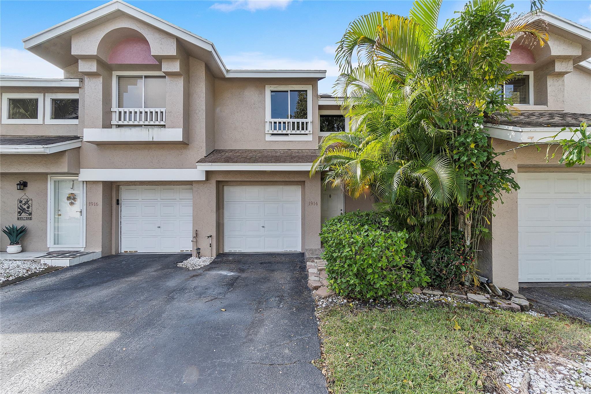 1914 1914 Discovery Cir, Sold in Deerfield Beach Zoocasa
