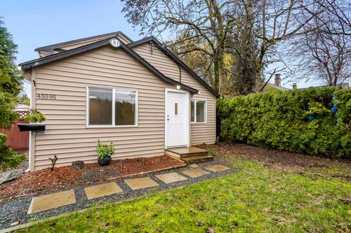 45595 Lewis Ave, Chilliwack, BC, V2P3C7 | Card Image