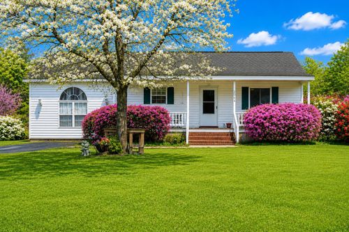 2064 Martin St, Loris, SC, 29569-5986 | Card Image