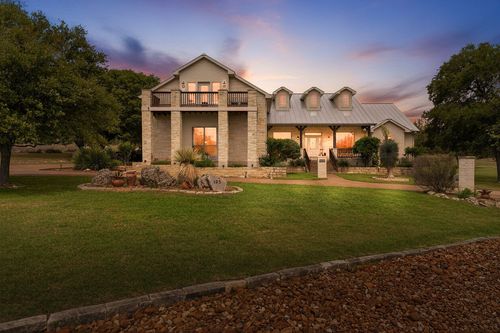 123 Grosbeak Dr, Spring Branch, TX, 78070-5299 | Card Image