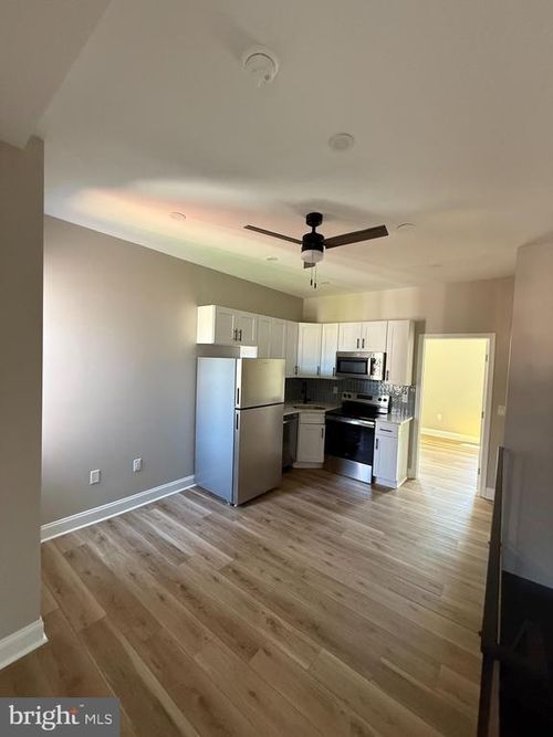 2-3026 N 8th St, PHILADELPHIA, PA, 19133-2020 | Card Image