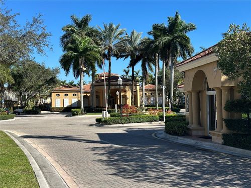 110-12811 Sw 30th St, Miramar, FL, 33027-5300 | Card Image