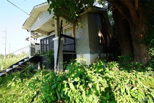 2111 Crescent Ave, Saint Louis, MO, 63121-5603 | Card Image