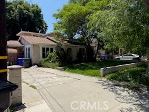 677 W 36th St, San Bernardino, CA, 92405-2003 | Card Image